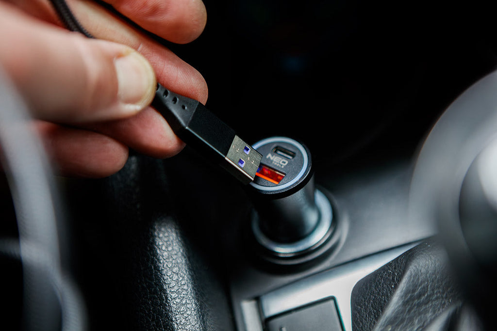 USB töltőkábel, 3az 1ben, 1.2m, USB-A bemenet, USB-C, Lightning, Micro USB kimenetek-2